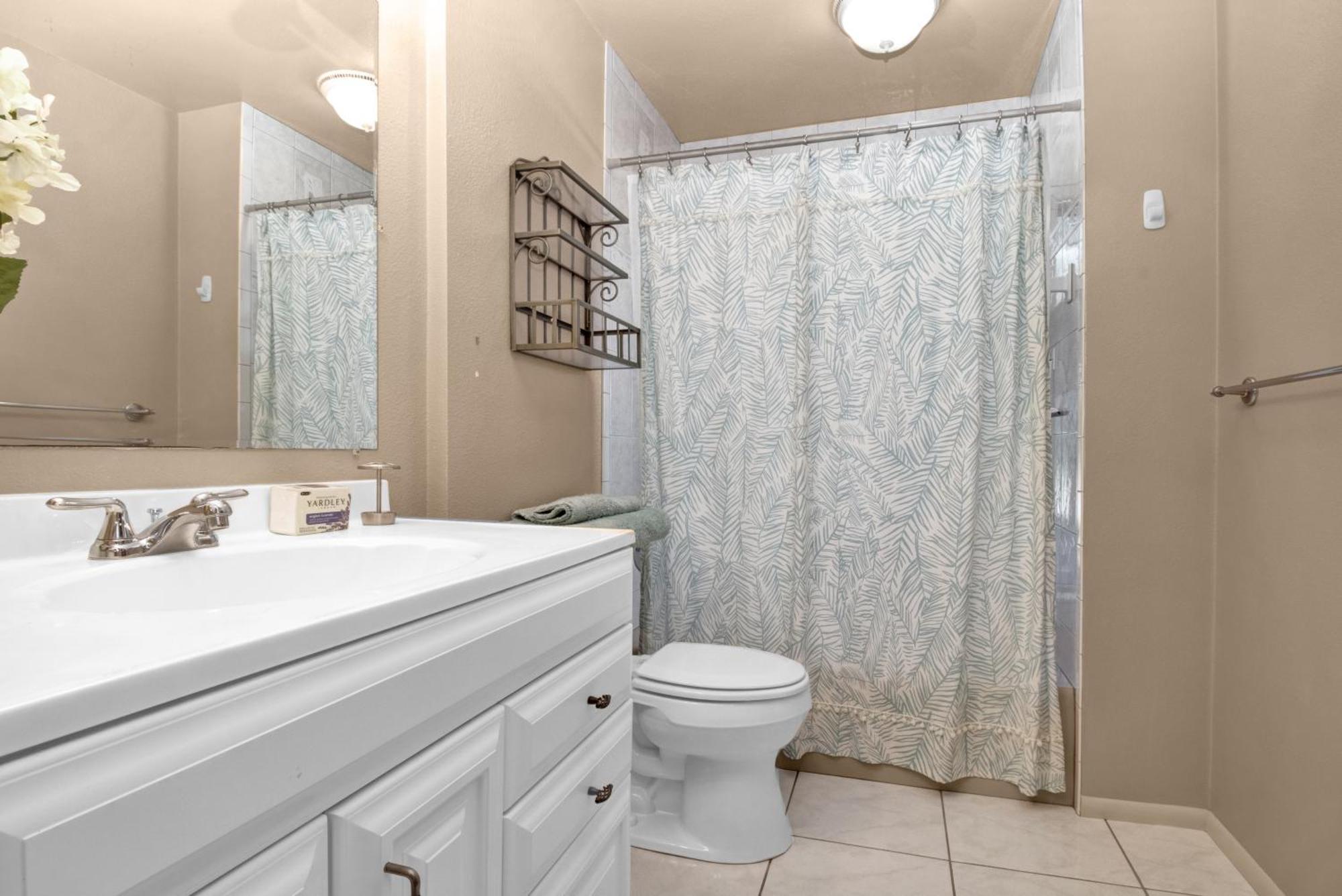 Pet Friendly Canal Front 3-bedroom Grand With Pool, Linai And Dock Villa Port Charlotte